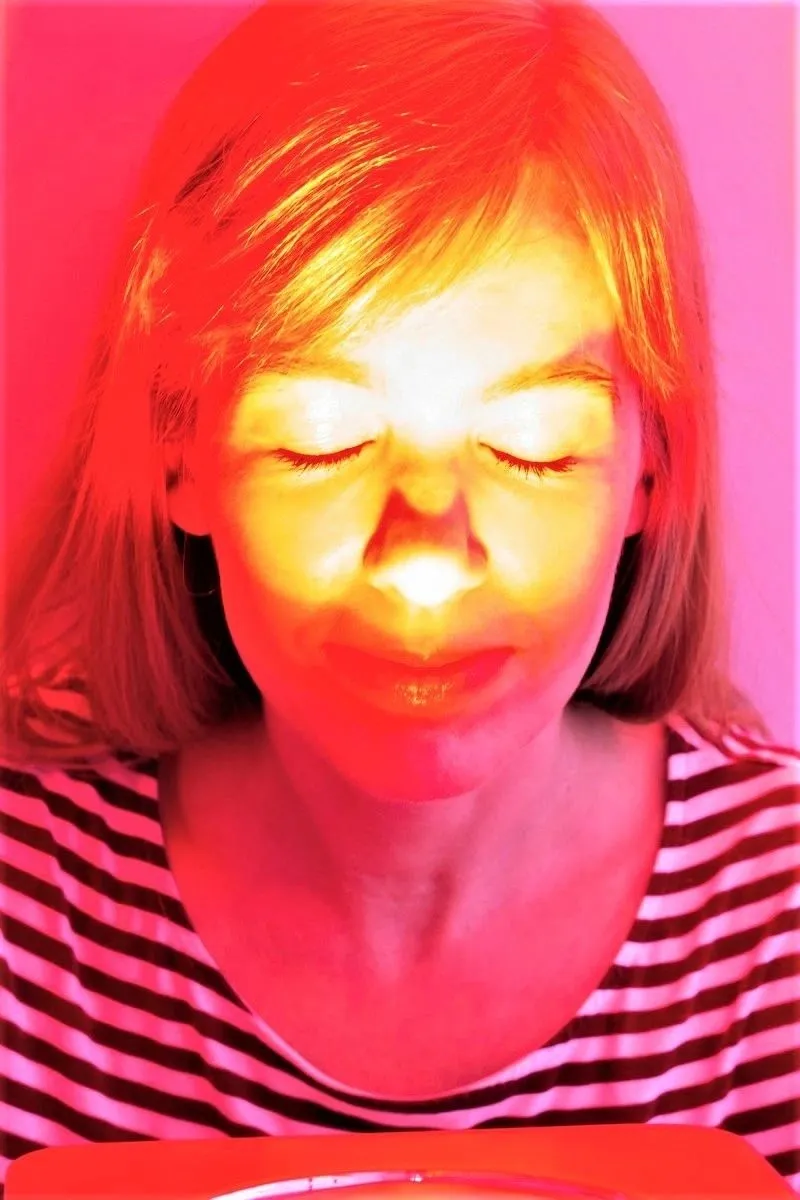 Near Infrared Light Therapy - Image 8